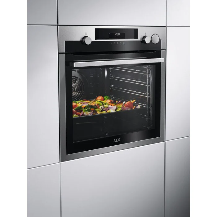 AEG 7000 Series BSE577261M Steam Crisp Electric Single Built in Oven with Retractable Dials - Image 14