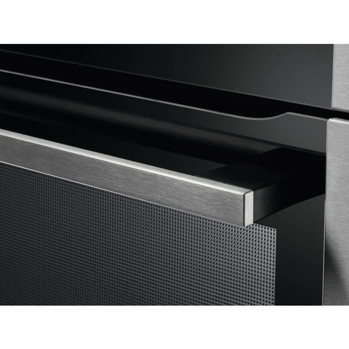AEG 7000 Series BSE772380M Steam Crisp Electric Single Built in Oven with Touch Controls in Stainless Steel - Image 3