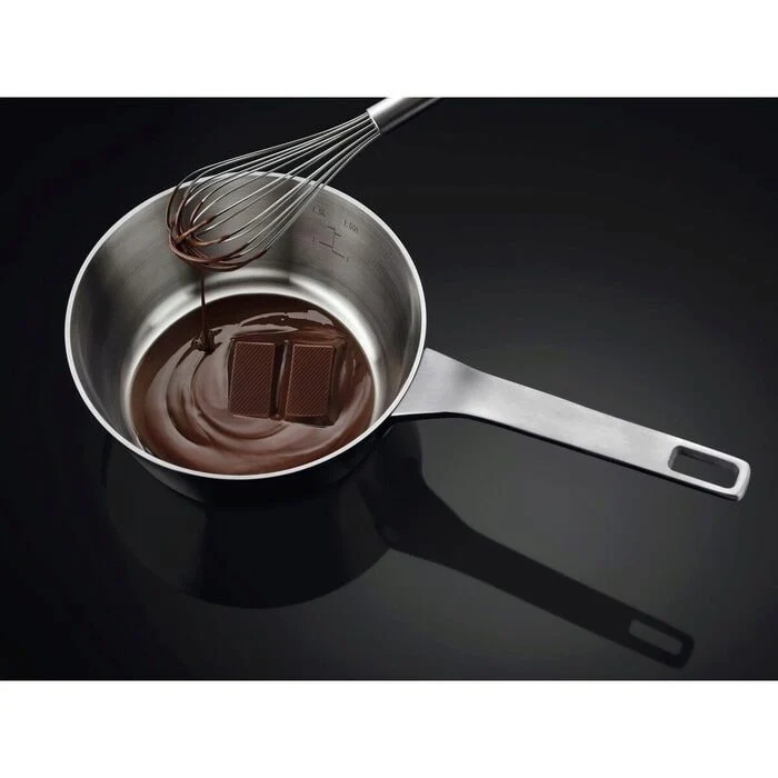AEG CIX6500ABB 5000 Series Surround Cook 60cm Freestanding Electric Cooker with Induction Hob in Black - Image 8