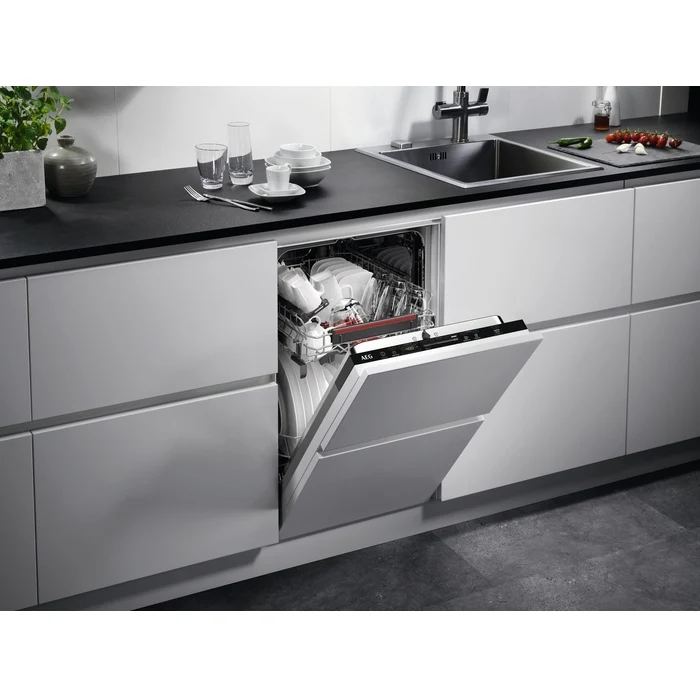 AEG FSE62407P Series 6000 Fully Integrated Slimline Dishwasher 9 Place Settings - Image 2