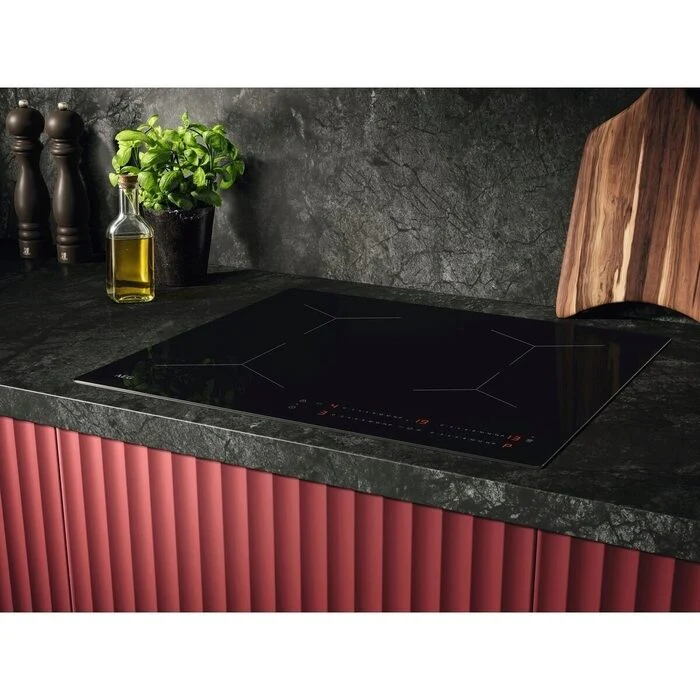 AEG SO64IA0SCB 60cm 4 Zones Induction Hob - Image 3