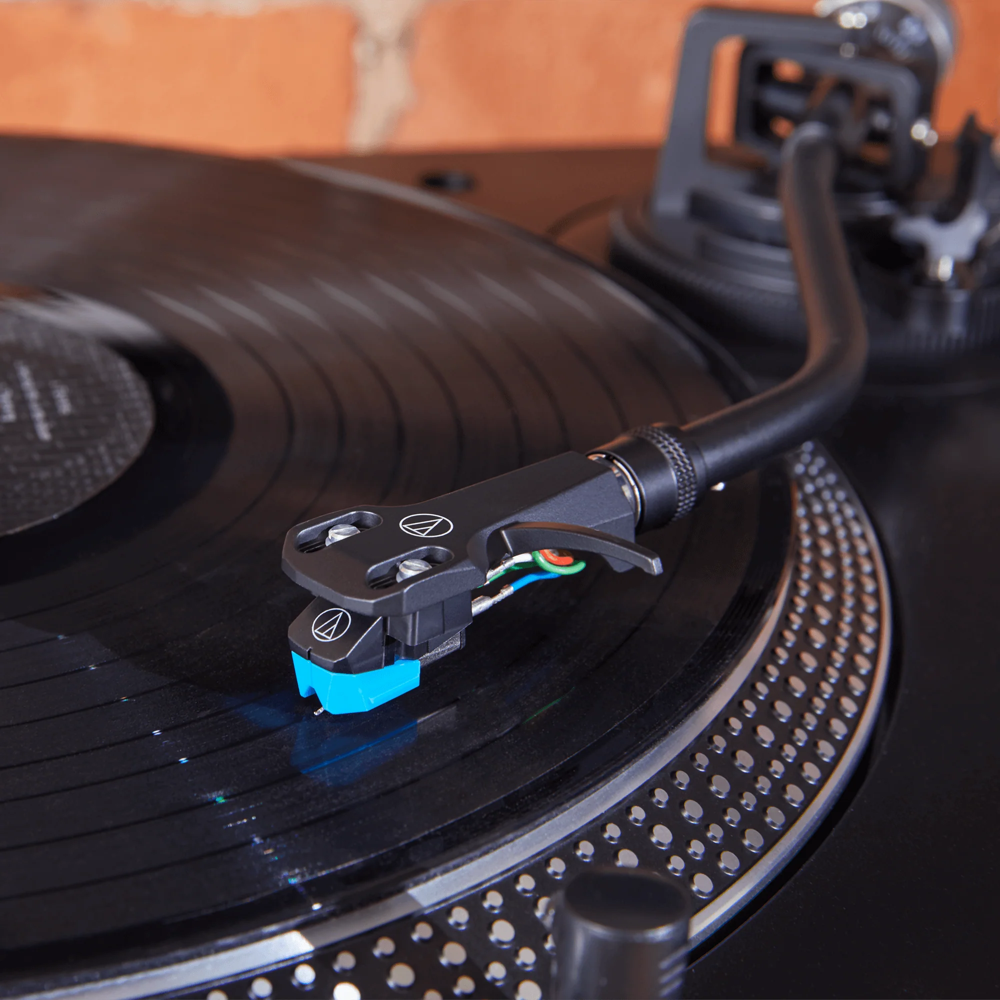 Audio Technica AT-VM95C VM95 Series Conical Stereo Cartridge - Image 3