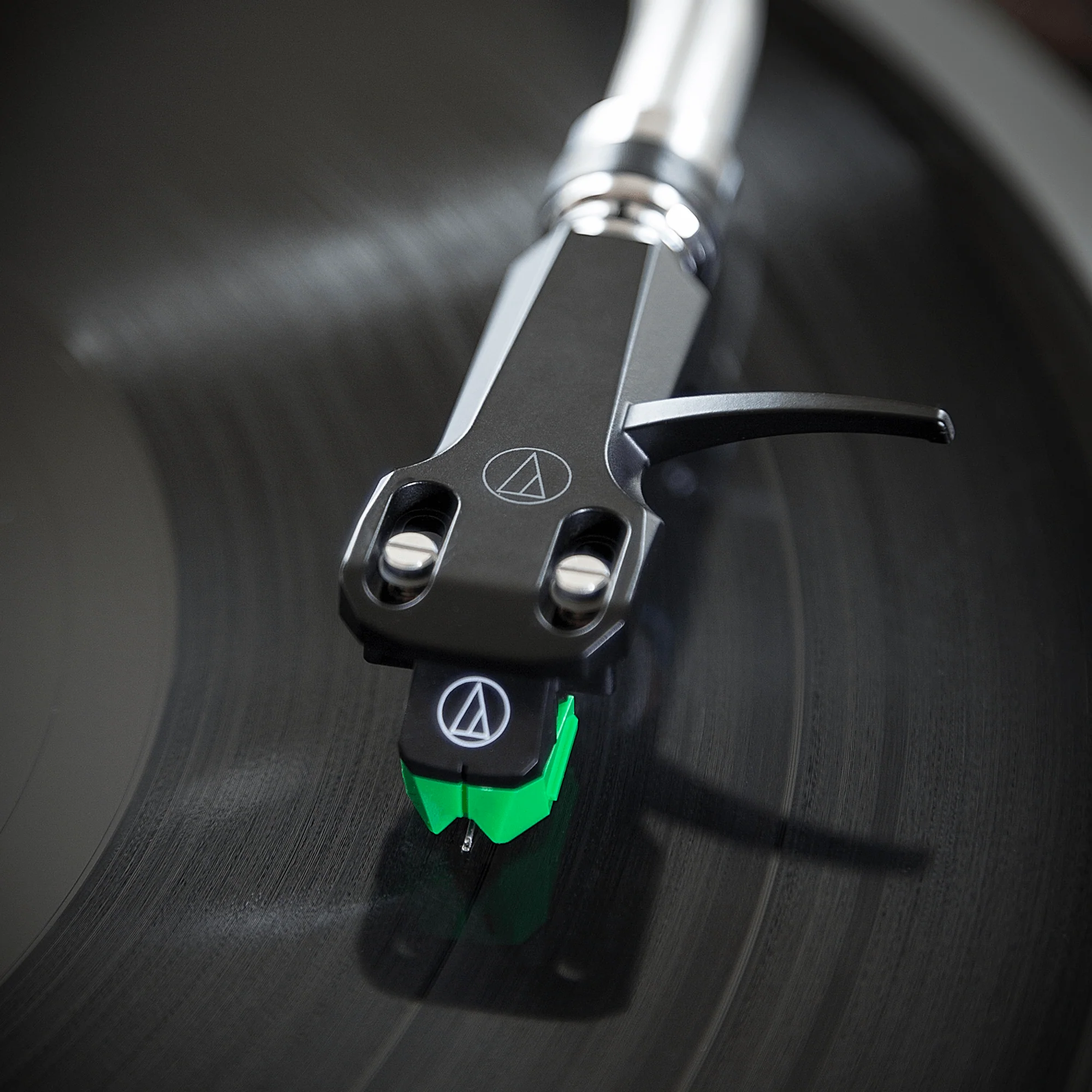 Audio Technica AT-VM95E VM95 Series Elliptical Stereo Cartridge - Image 5