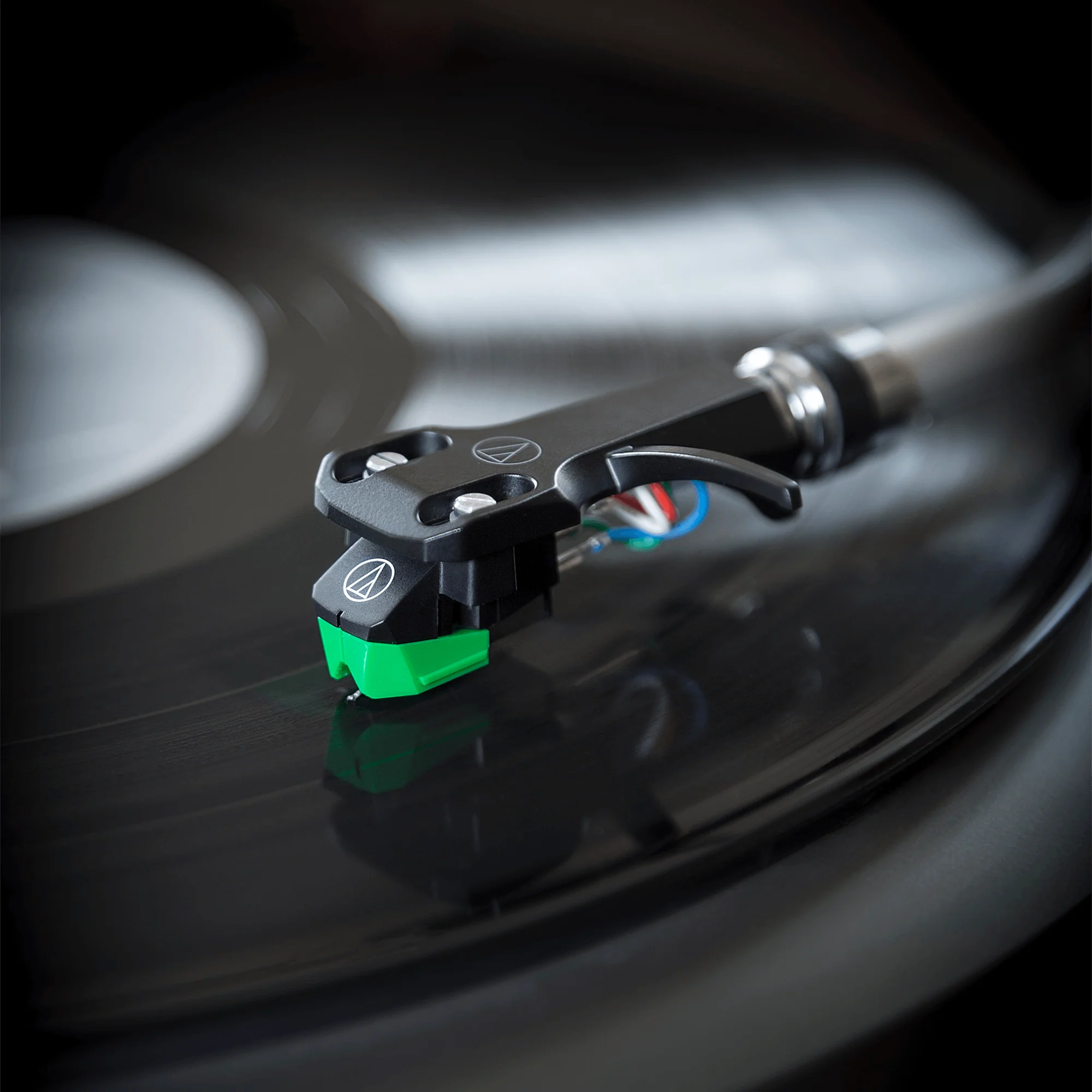 Audio Technica AT-VM95E VM95 Series Elliptical Stereo Cartridge - Image 7