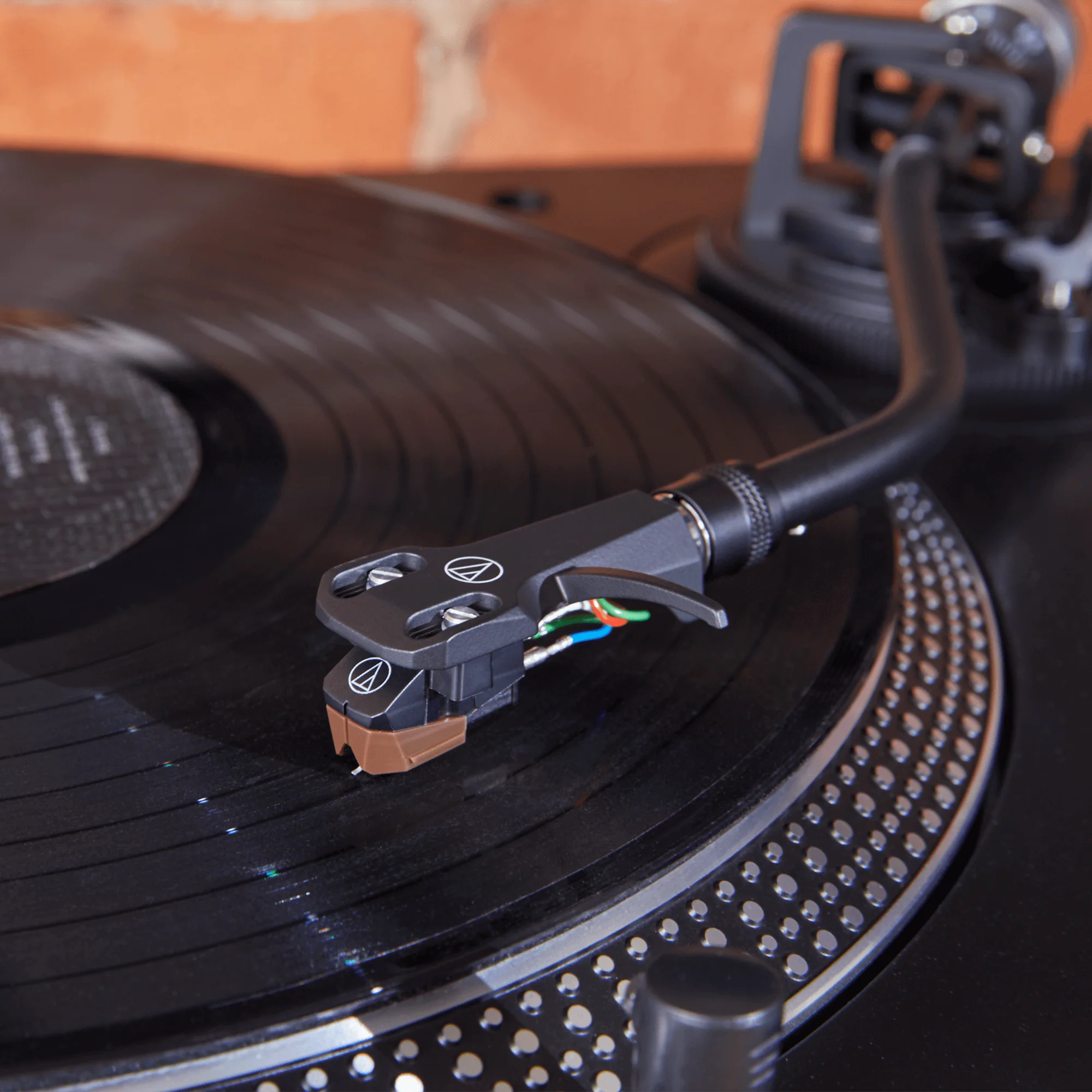 Audio Technica AT-VM95SH VM95 Series Shibata Stereo Cartridge - Image 3