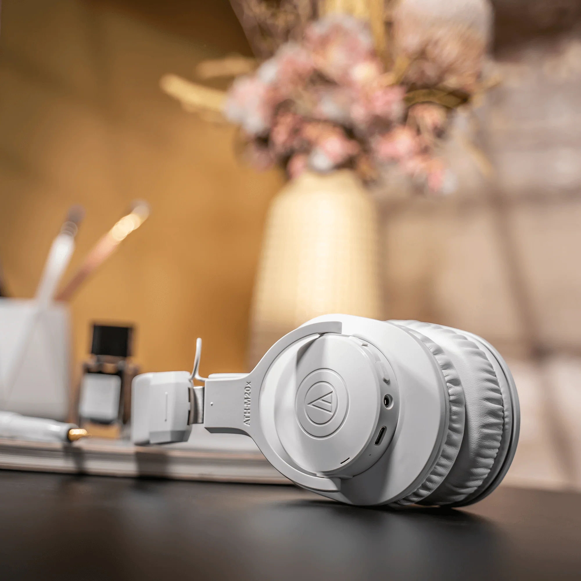 Audio Technica ATHM20XBT Wireless Over-Ear Headphones White - Image 5