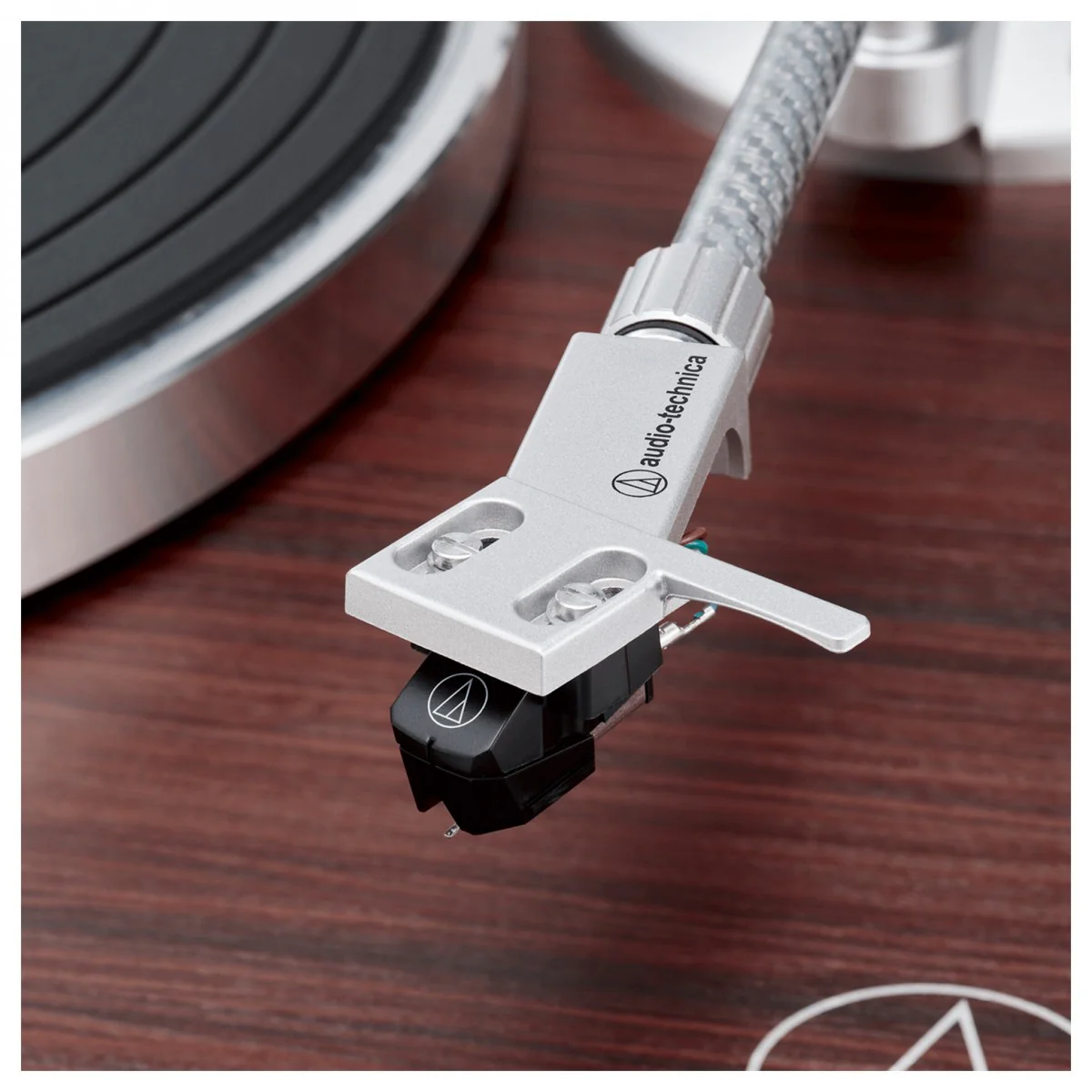 Audio Technica ATLPW50BTRW Turntable Bluetooth Manual Belt Drive Wood Base Rosewood - Image 4