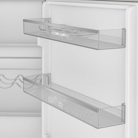 Blomberg SST4455VI Integrated Tall Larder Fridge White - Image 5