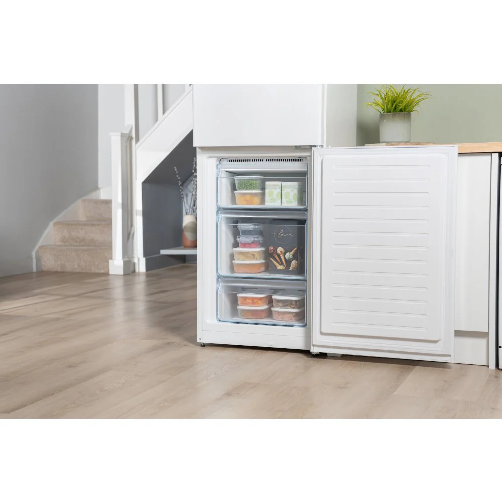 Bosch Series 2 KGN34NWEAG 50/50 Freestanding No Frost Fridge Freezer White - Clearance - Image 12