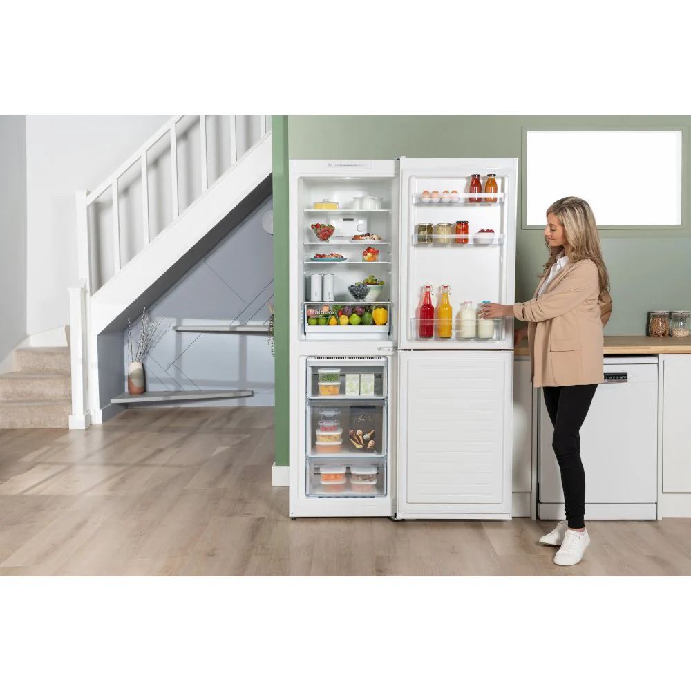 Bosch Series 2 KGN34NWEAG 50/50 Freestanding No Frost Fridge Freezer White - Clearance - Image 14