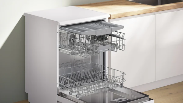 Bosch Series 2 SMS2HVW06G Freestanding Dishwasher 14 Place Settings White - Image 7