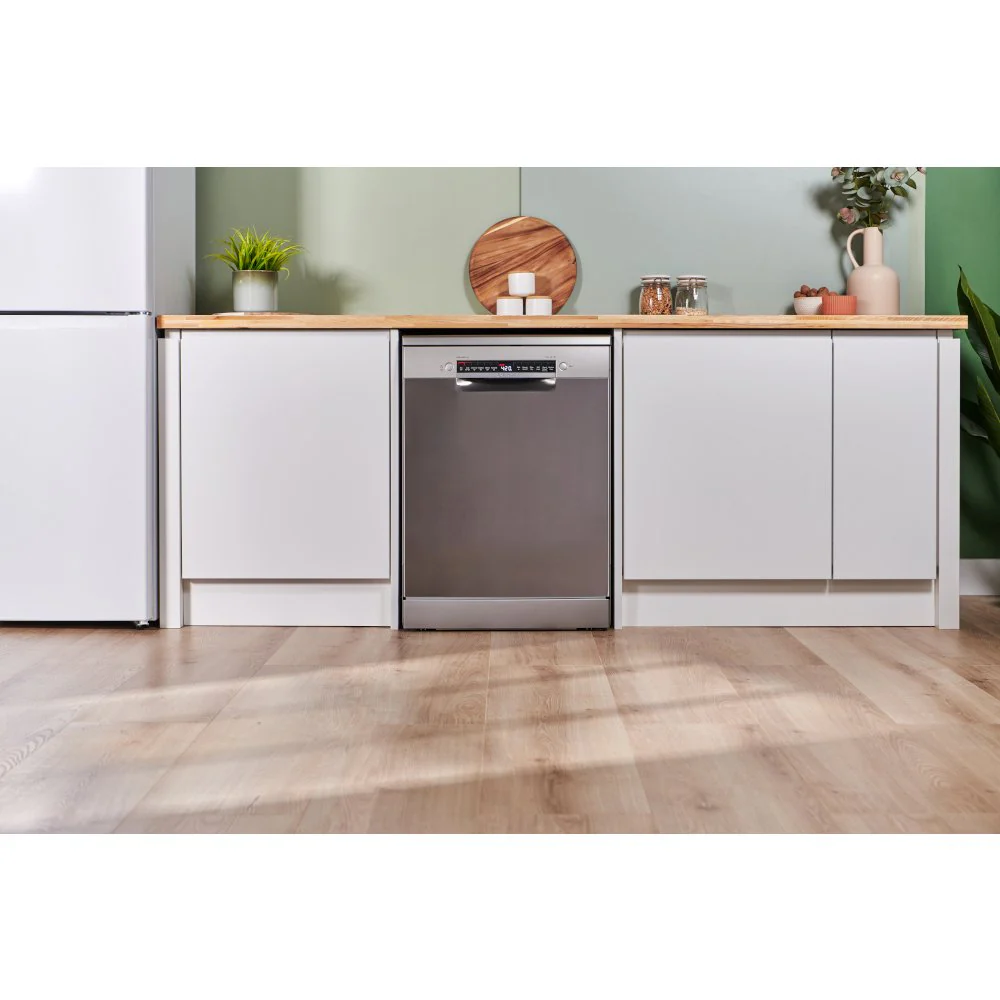 Bosch SMS4EKI06G Series 4 Freestanding 60cm Full Size Dishwasher 13 Place Settings Silver - Image 2