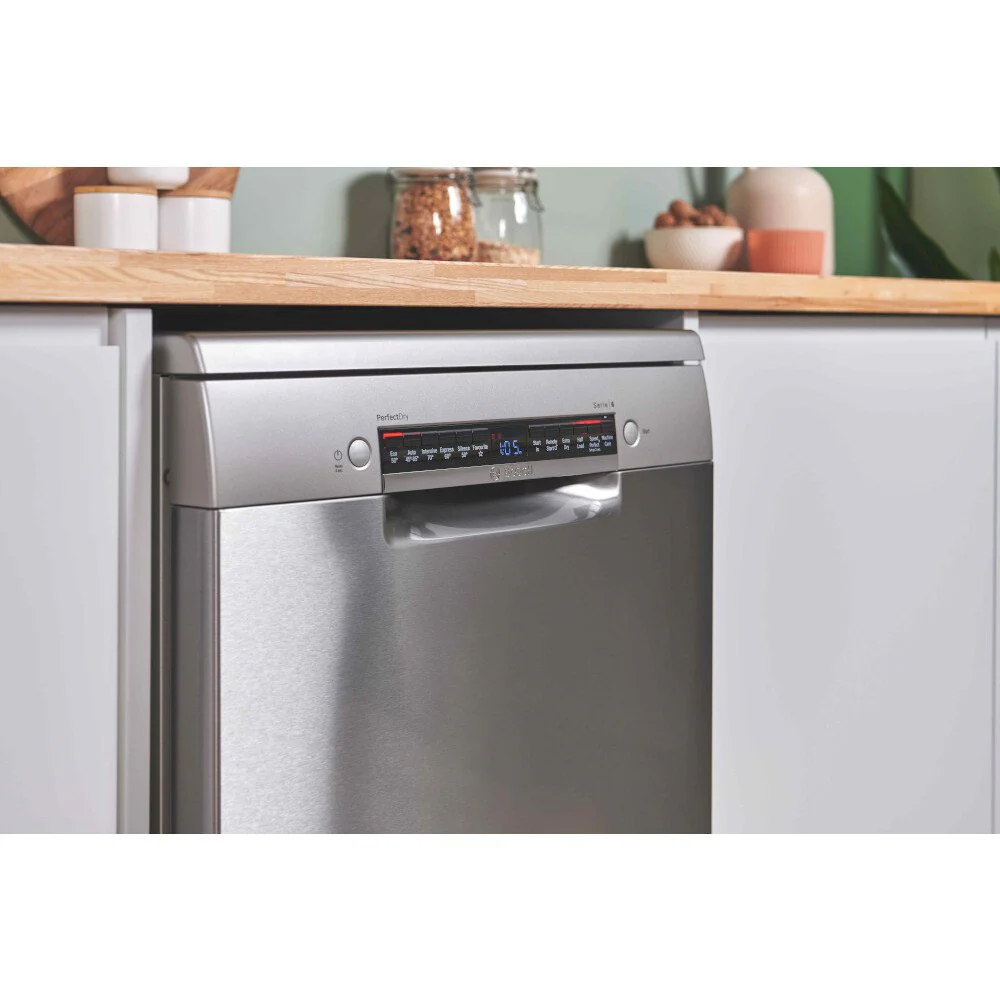 Bosch SMS6ZCI10G Series 6 Freestanding 60cm Full Size Dishwasher with 14 Place Settings Silver Inox - Image 3