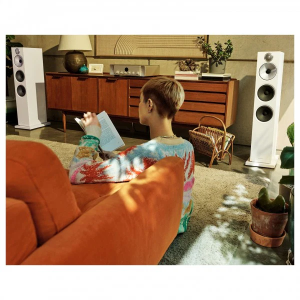 Bowers & Wilkins 603 & 607 S3 5.1 Surround Sound Speaker Package White - Image 8