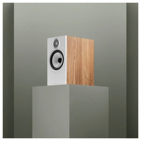 Bowers & Wilkins 606 S3 Standmount Speakers Pair Oak - Image 5