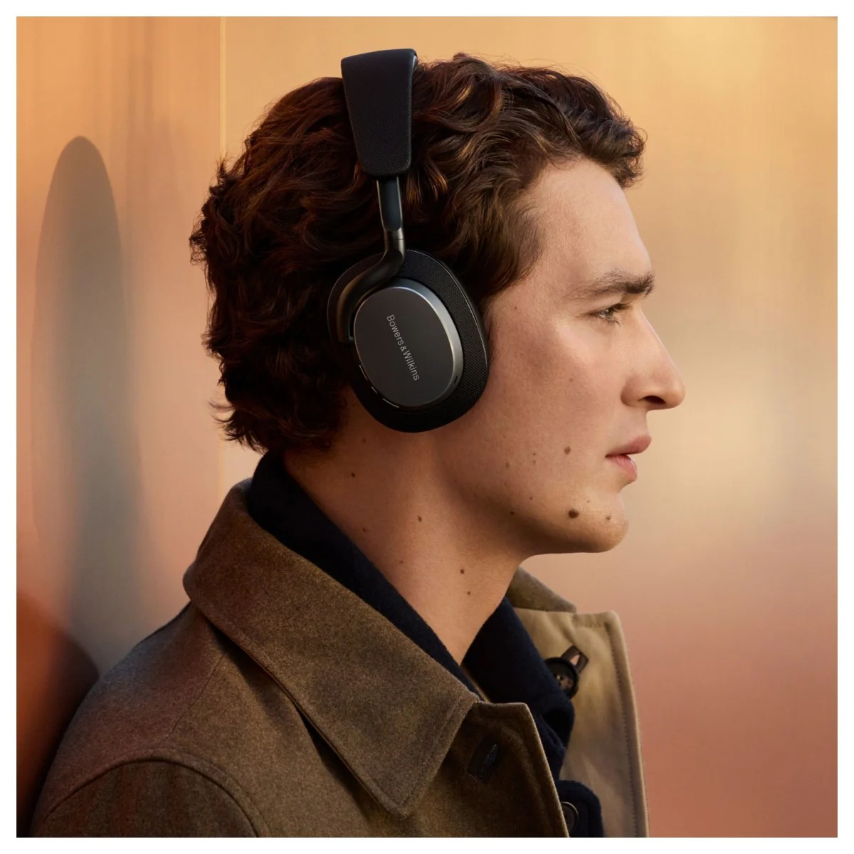 Bowers & Wilkins PX7 S3 Over-Ear Noise Cancelling Bluetooth Wireless Headphones Anthracite Black - Image 22