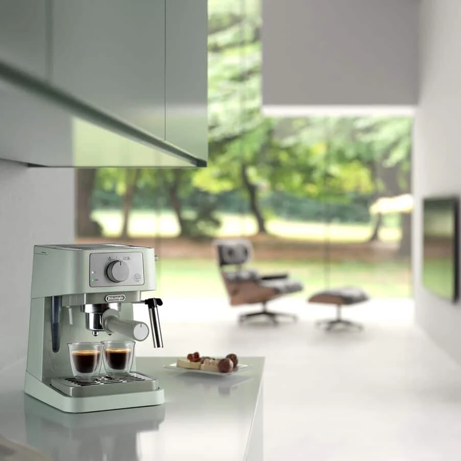 Delonghi EC260.GR Stilosa Traditional Barista Pump Manual Espresso Coffee Machine Green - Image 4