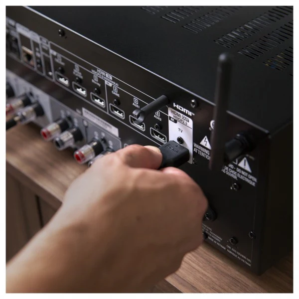 Denon DRA-900H 2.2 Ch 145W 8K AV Receiver with HEOS Built-in Black - Image 10