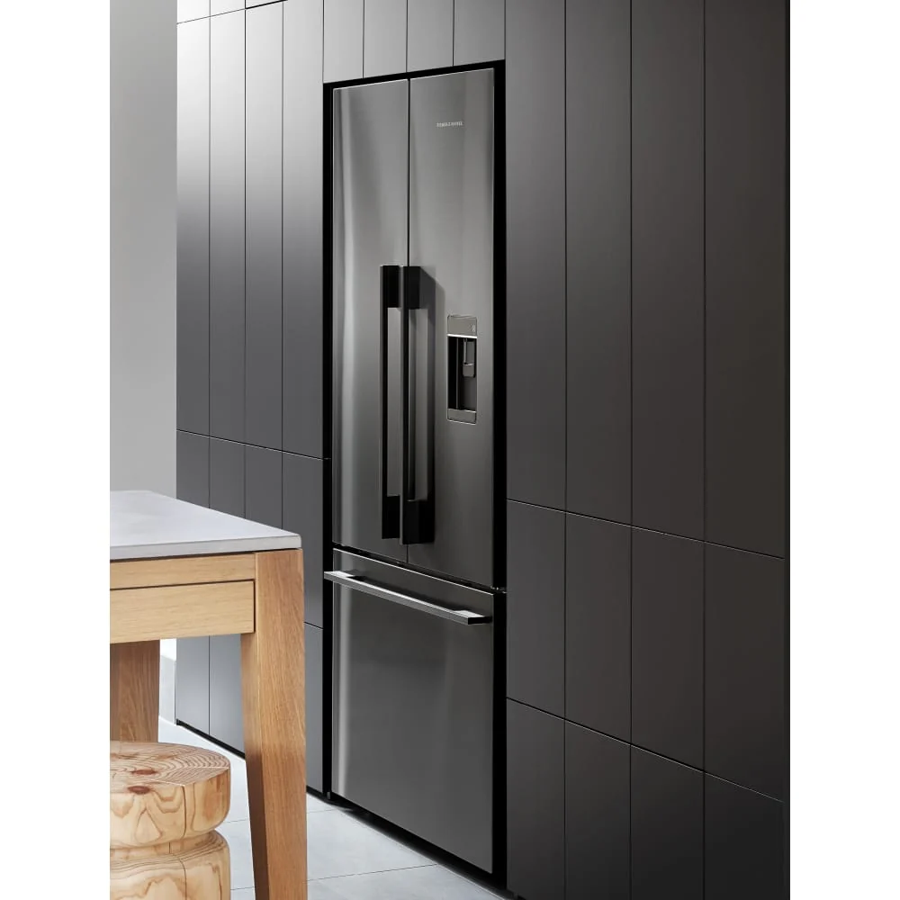 Fisher And Paykel RF540ADUB7 Series 7 Freestanding Plumbed-In American Fridge Freezer Black Steel - Image 7