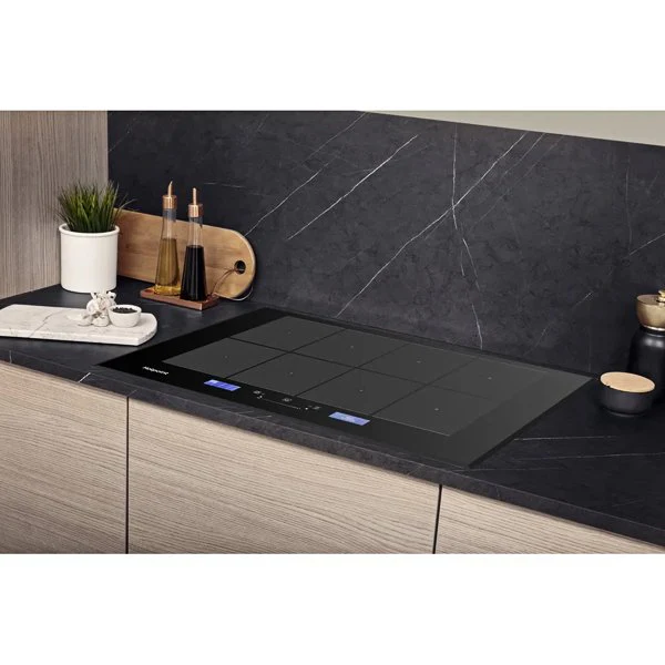 Hotpoint ActiveCook ACP 778 C BA Induction Ceramic Hob Black - Image 4