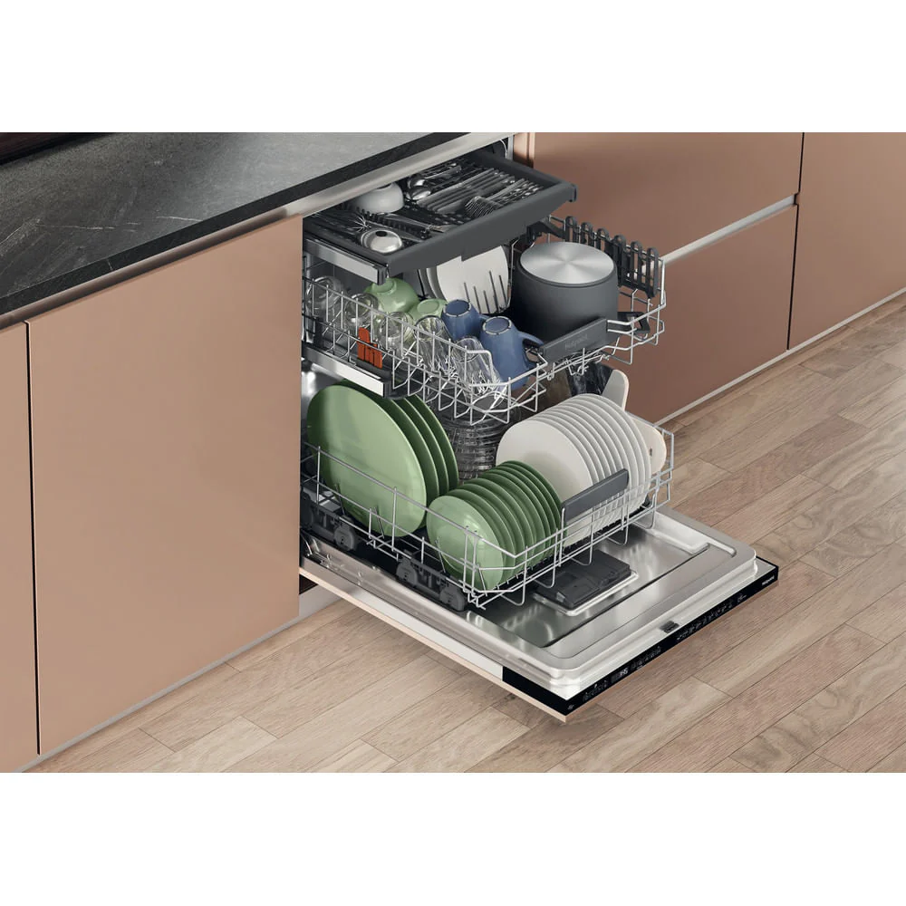Hotpoint H7IC16M6UK MaxiSpace Integrated Full Size Dishwasher 16 Place Settings - Image 4
