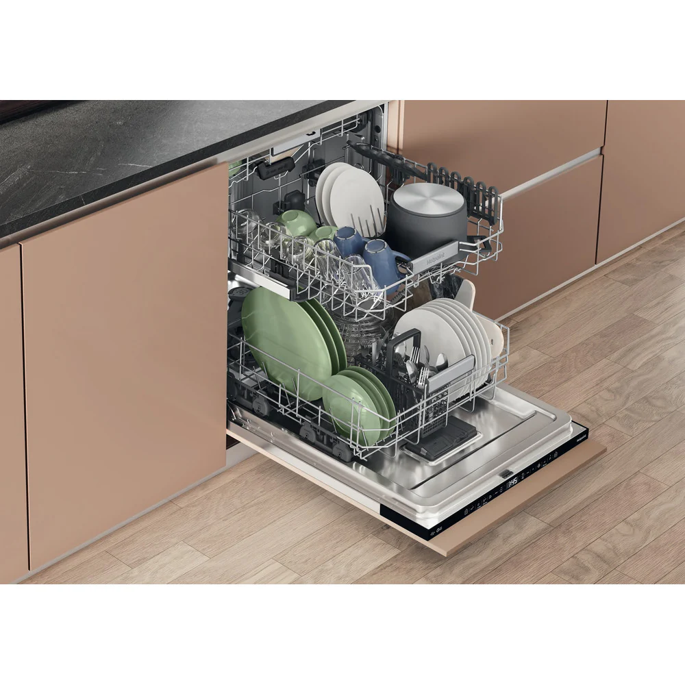 Hotpoint H8IHT59LS Integrated Dishwasher Full Size With 14 Place Setting Black - Image 12