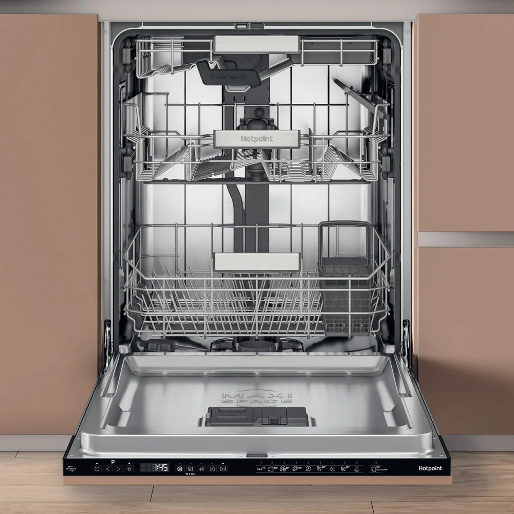 Hotpoint HD8IHP42L Hydroforce Full Size Integrated Dishwasher 14 Place Settings - Image 3