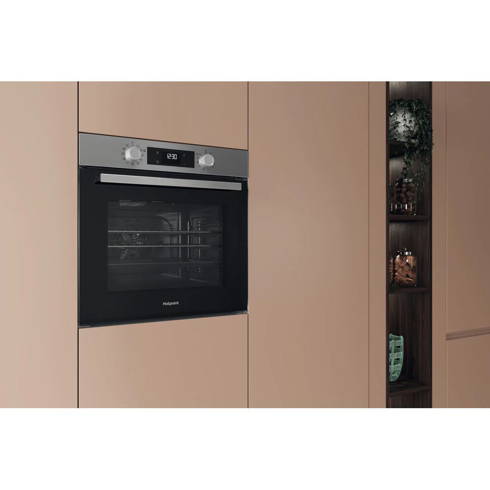 Hotpoint HOM258HXUK Class 2 Multiflow Built-In Electric Single Oven Stainless Steel - Image 6