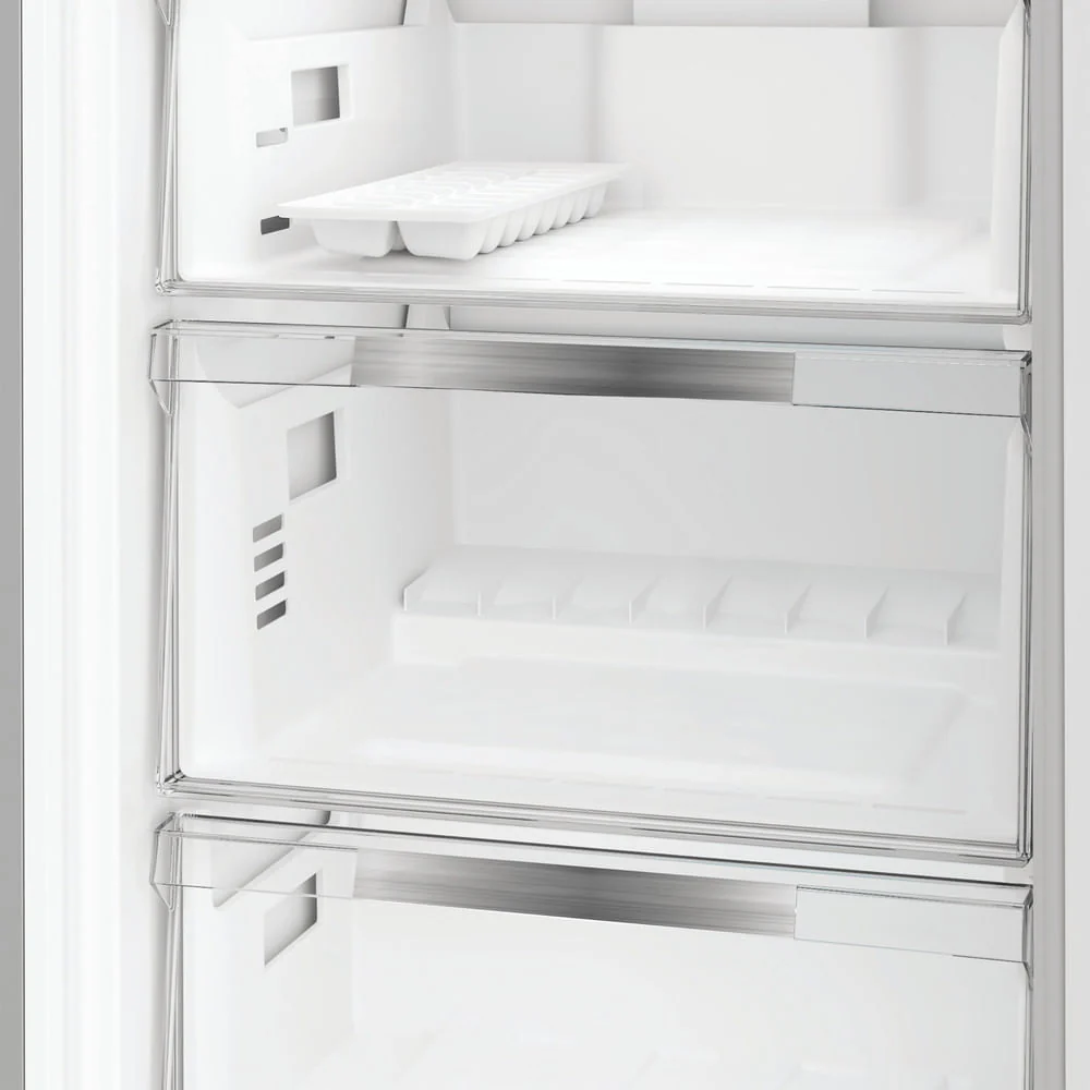 Hotpoint HPK 26403W XP5UK Freestanding Dual No Frost 70/30 Fridge Freezer with Even Flow Brushed Steel HPK26403WXP5UK - Image 14