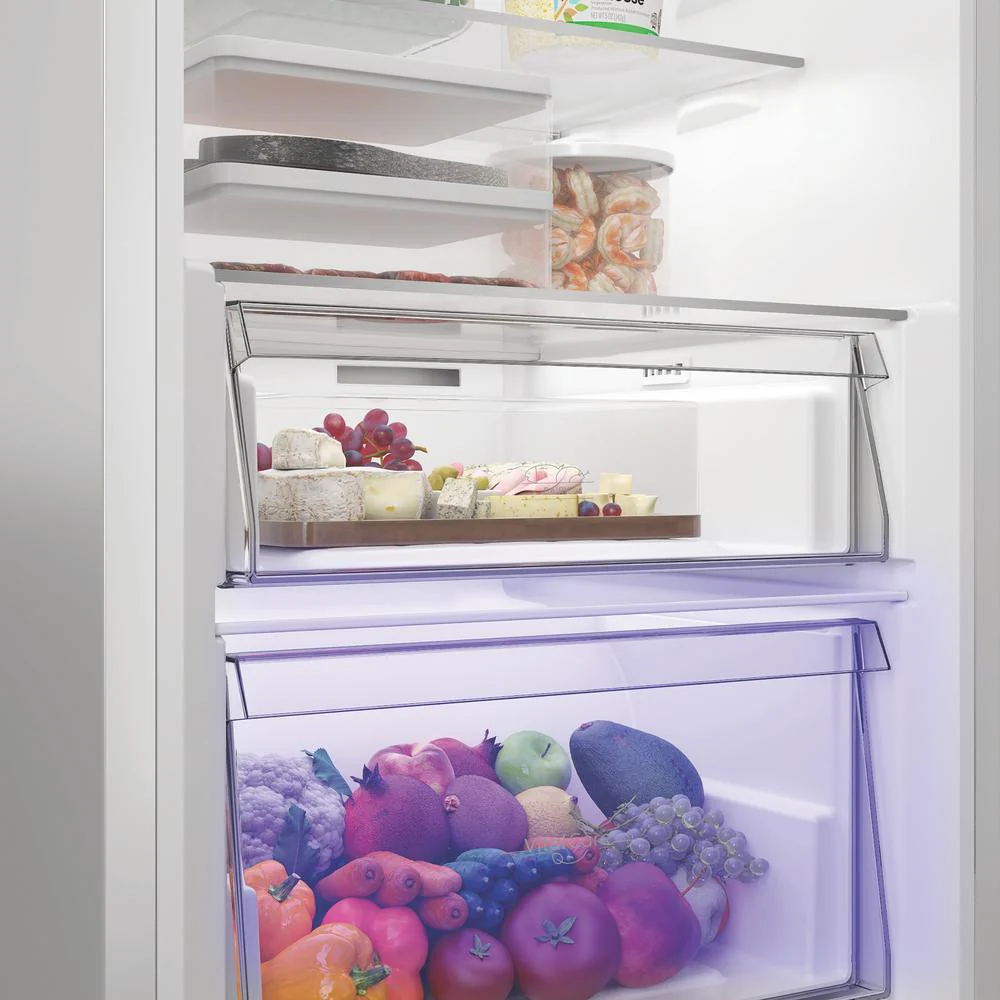 Hotpoint HPMLF6442W4UK 365L Freestanding No Frost Larder Fridge White - Image 2