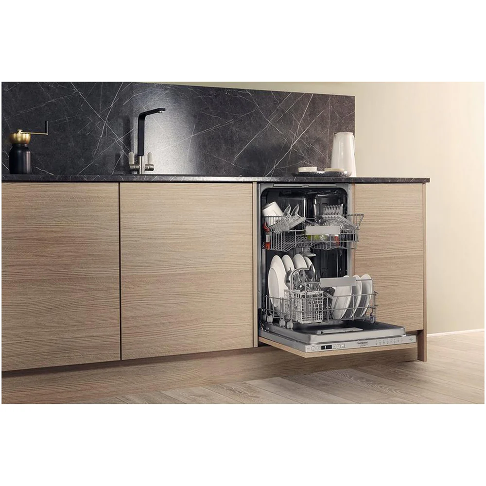 Hotpoint HSICIH4798BI Integrated Slimline Dishwasher - 10 Place Settings - Image 7