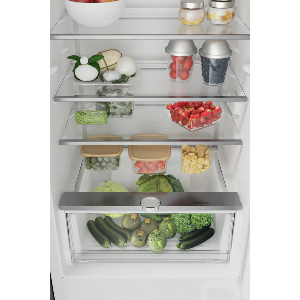 Hotpoint HTC18 T112 UK Integrated Total No Frost 70/30 Fridge Freezer HTC18T112 - Image 14