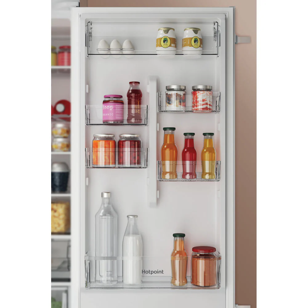 Hotpoint HTC20 T322 UK Integrated Total No Frost 70/30 Fridge Freezer HTC20T322 - Image 9