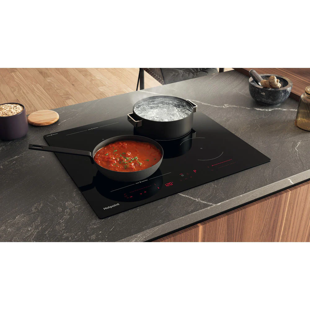 Hotpoint HTX6014DCF 60cm Induction Hob With HeatControl Black - Image 2