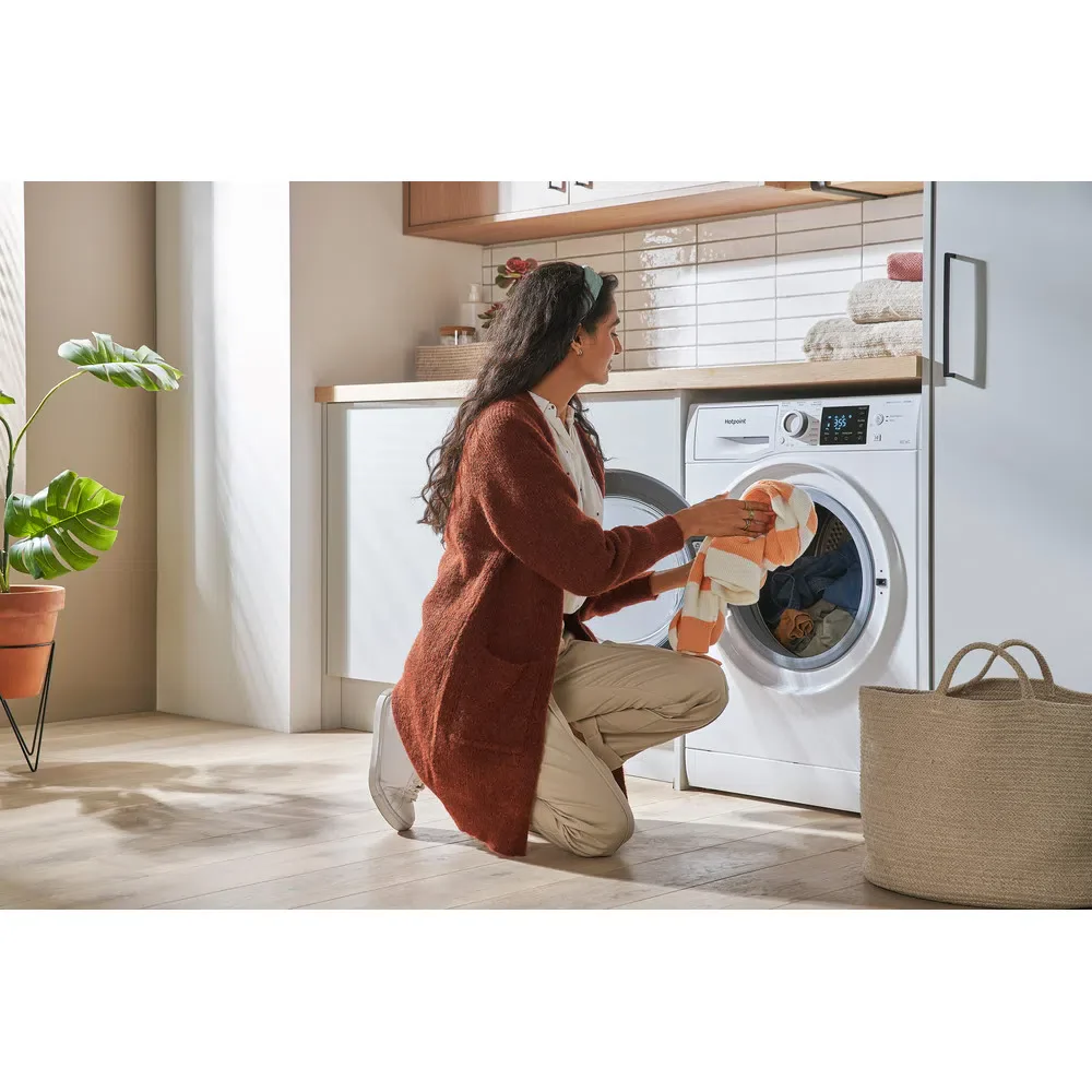 Hotpoint NDB9635WUK 9+6kg 1400 Spin Washer Dryer White - Image 8