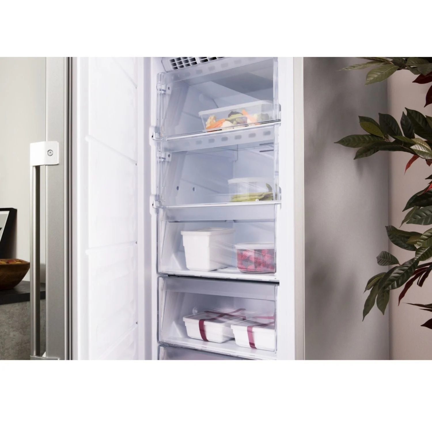 Hotpoint UH6F2CG Freestanding No Frost Tall Freezer Grey - Image 6