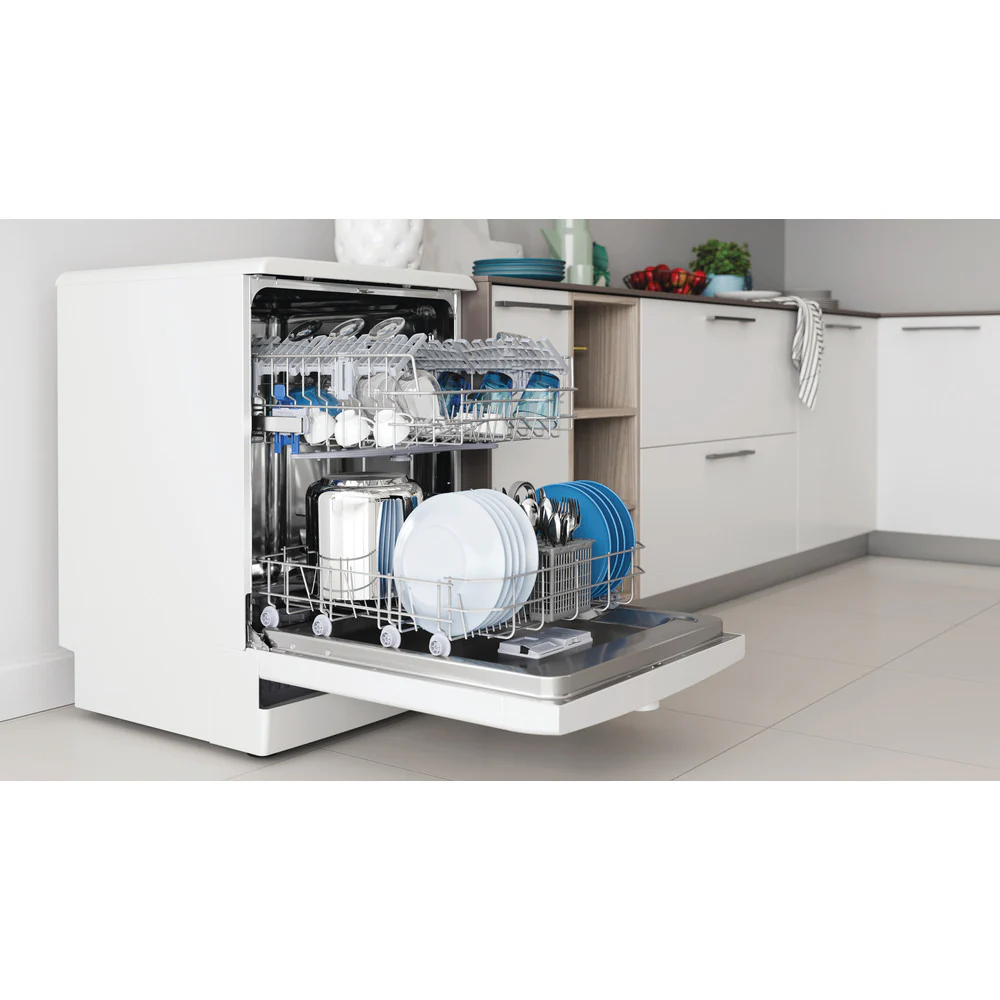 Indesit D2FHK26 Full Size Dishwasher with 14 Place Setting White - Image 5