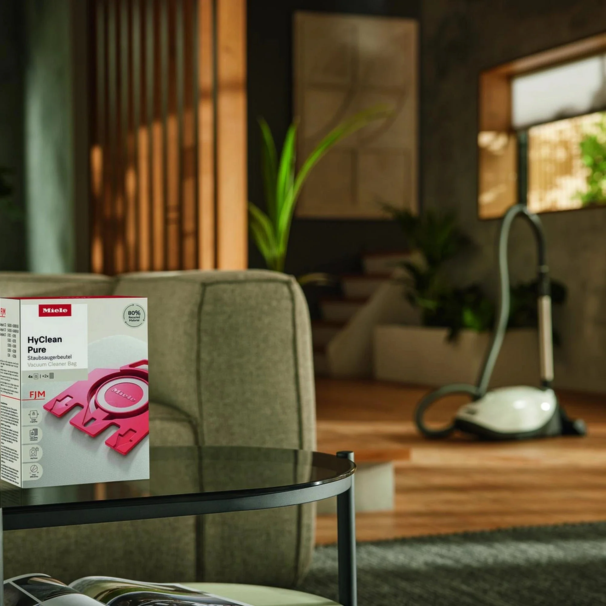 Miele FJM HyClean Pure Vacuum Cleaner Bags - Pack of 4 - Image 7