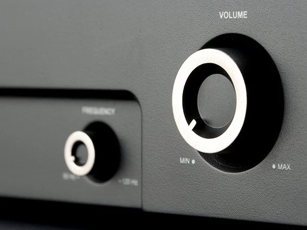 Monitor Audio IWA-250 Amplifier For In Wall Subwoofer - Image 4