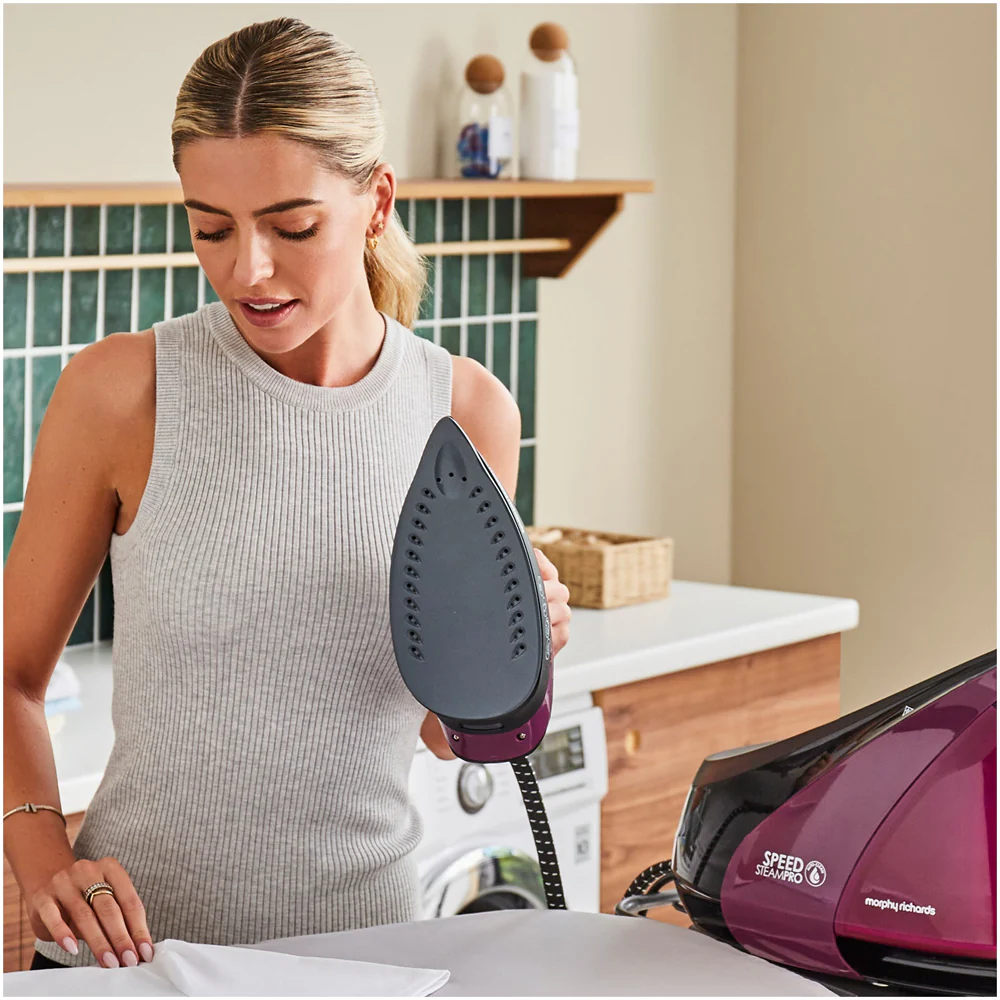 Morphy Richards 332102 Speed Steam Pro Steam Generator Iron Autoclean Purple - Image 9