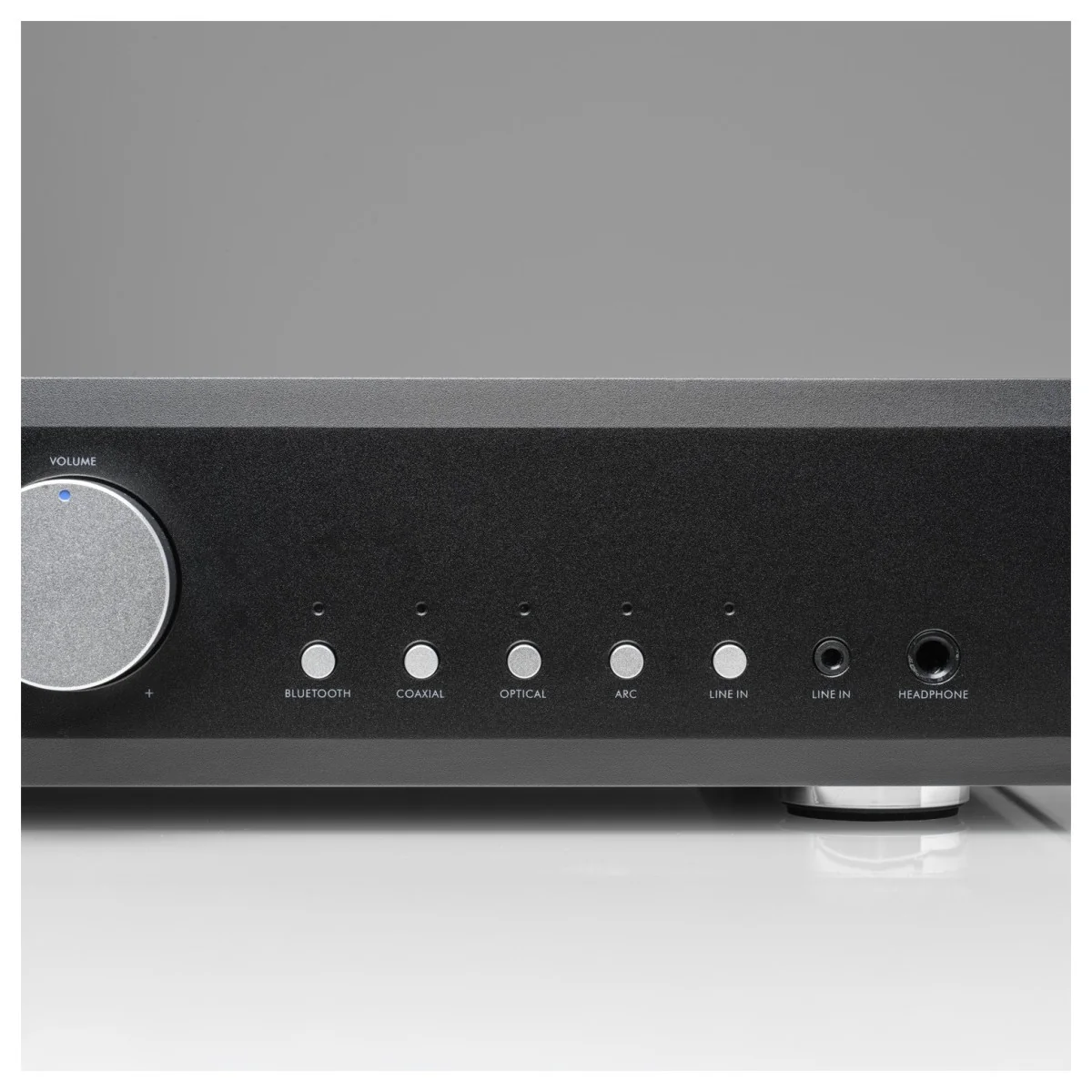 Musical Fidelity B1xi Integrated Amplifier with Q Acoustics 3020c Bookshelf Speakers Pair Black - Image 9