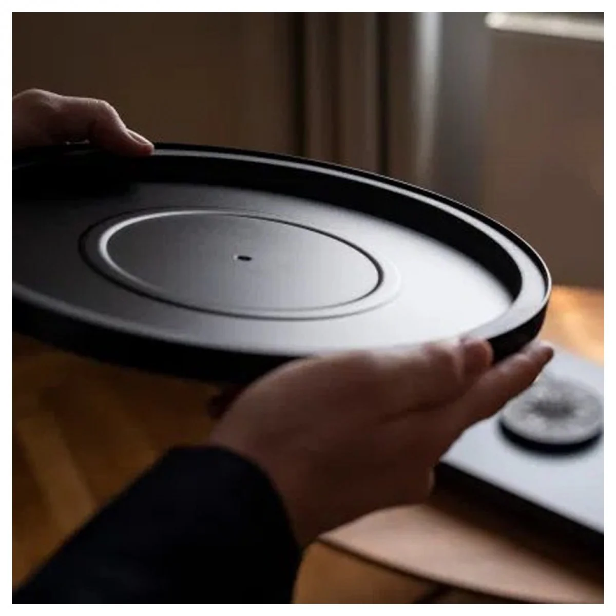 Pro-Ject Debut Carbon EVO Turntable Satin Black and Ruark R3s Music System Charcoal HiFi Package - Image 13