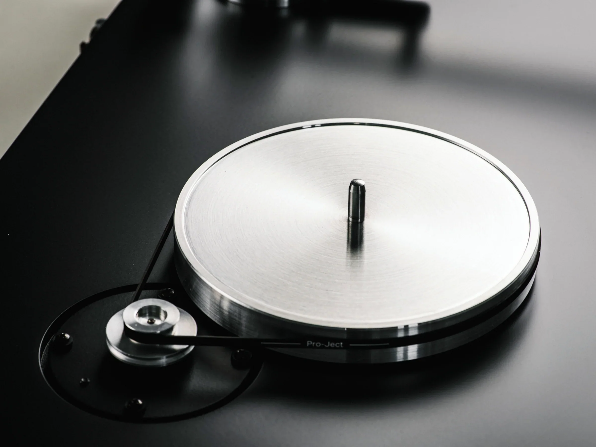 Pro-Ject Debut Reference 10 Flagship Premium Turntable - Satin Black - Image 8