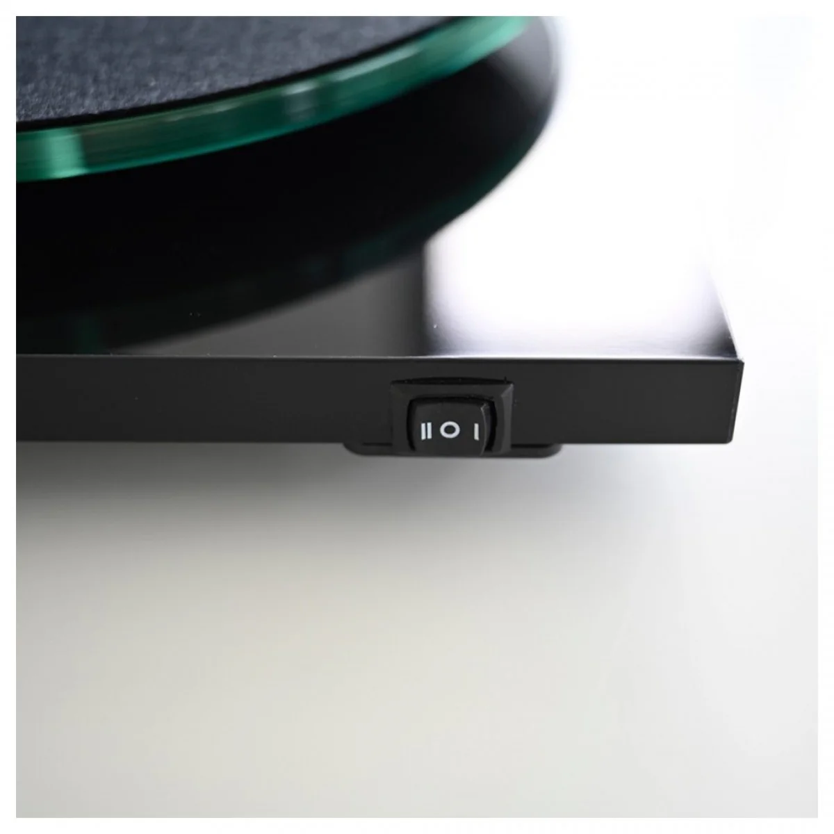 Pro-Ject T2 Super Phono Turntable Black Gloss - Image 5