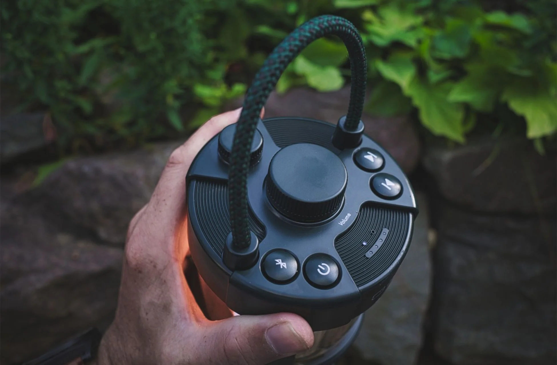 Pure Woodland Glow Waterproof Outdoor Portable Bluetooth Speaker with LED lamp - Image 3