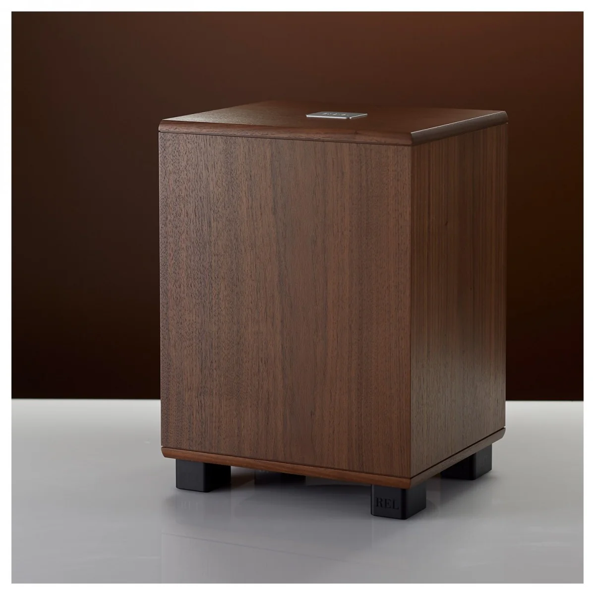 REL Classic 98 Subwoofer - Walnut - Image 9