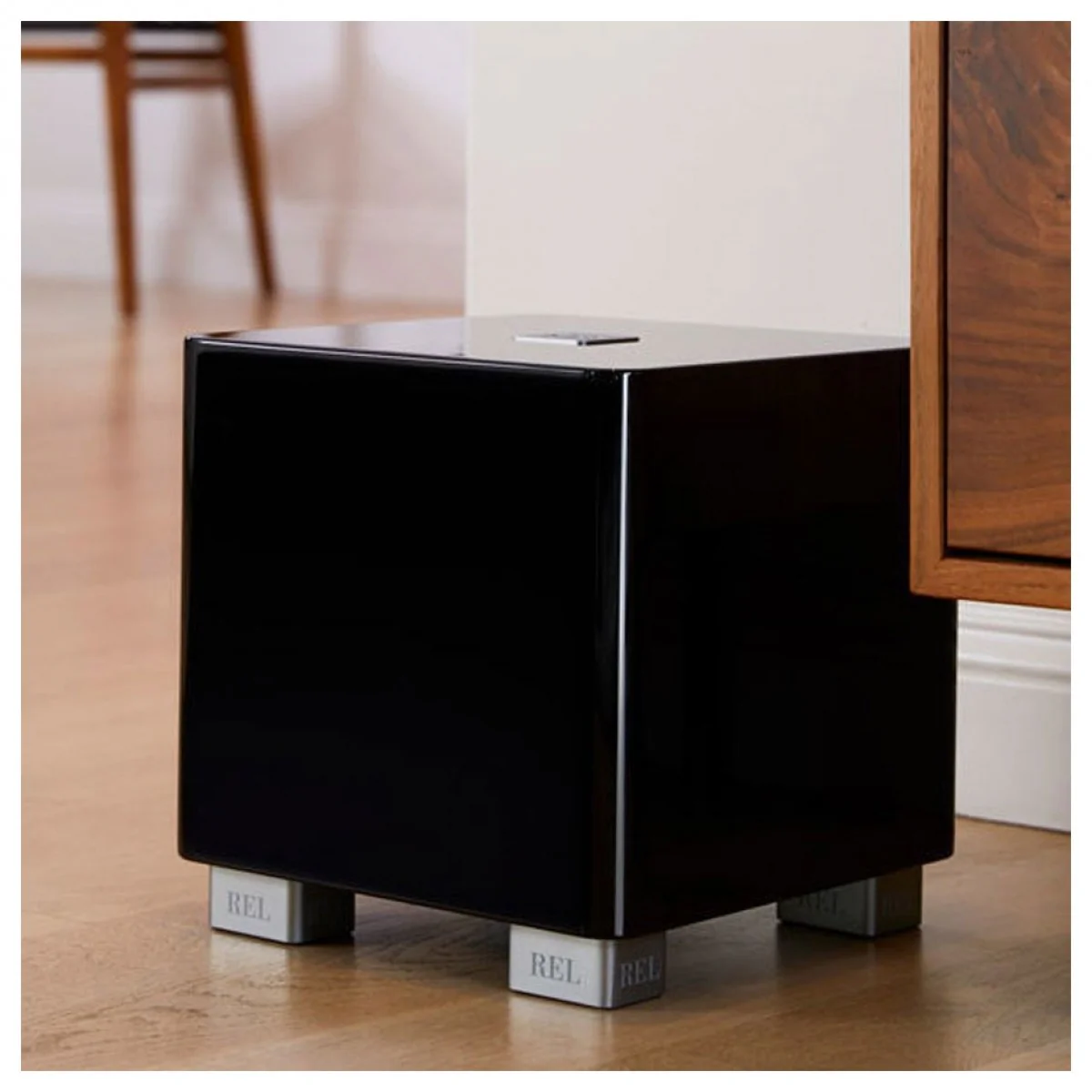 REL T5x 125 Watt Subwoofer - Black - Image 6