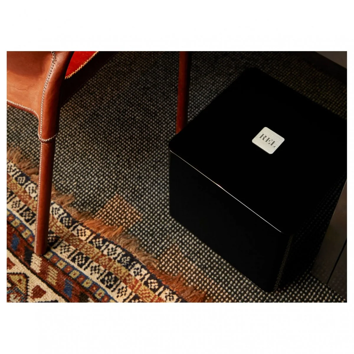 REL T5x 125 Watt Subwoofer - Black - Image 8