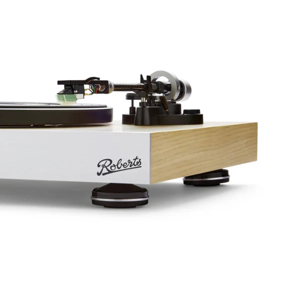 Roberts Stylus Luxe Direct Drive Turntable with Built In Preamplifier - Image 4