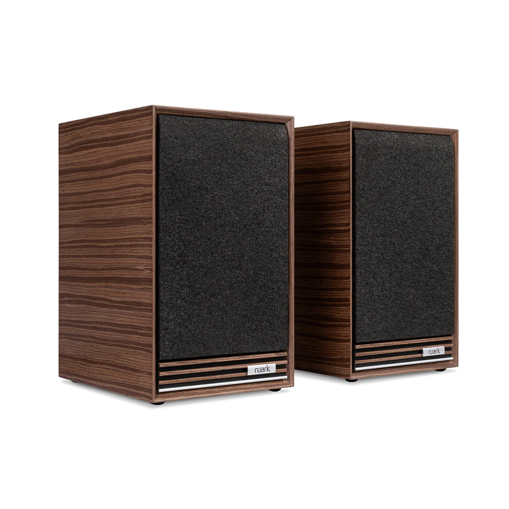 Ruark R610 Music Console with Sabre-R Bookshelf Speakers Streaming System Fused Walnut - Image 12